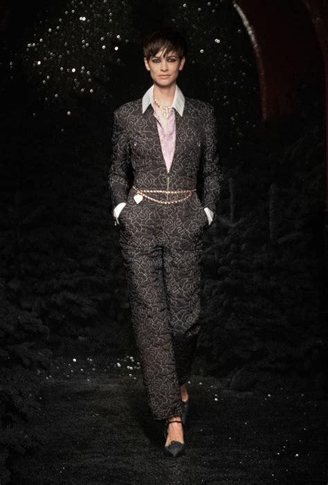 chanel fall-winter 2021/22 ready-to-wear|The Fall.